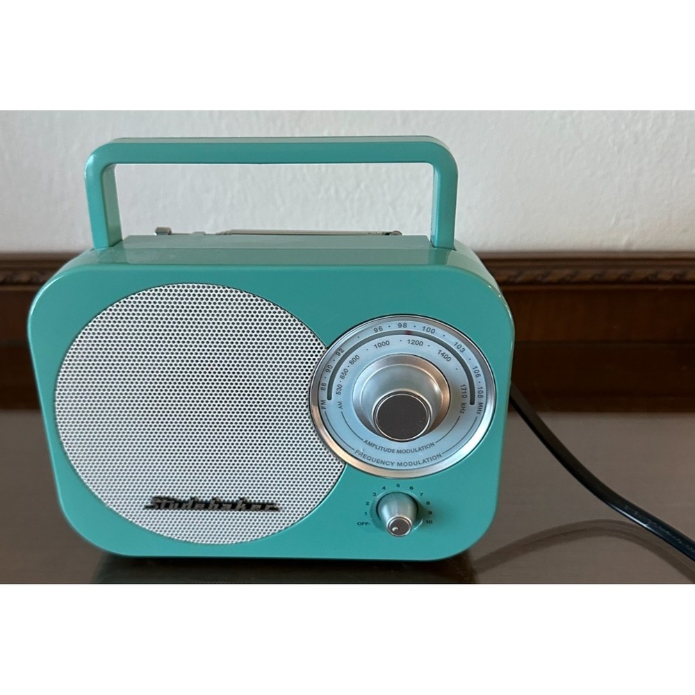 Studebaker SB2000 Retro Portable AM/FM Radio -‎ Speaker - Aux Input (Teal)